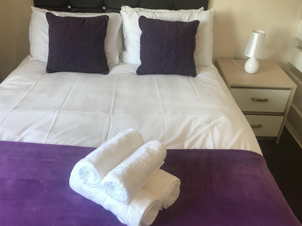 Tavistock House Hotel Luton  Ngoại thất bức ảnh