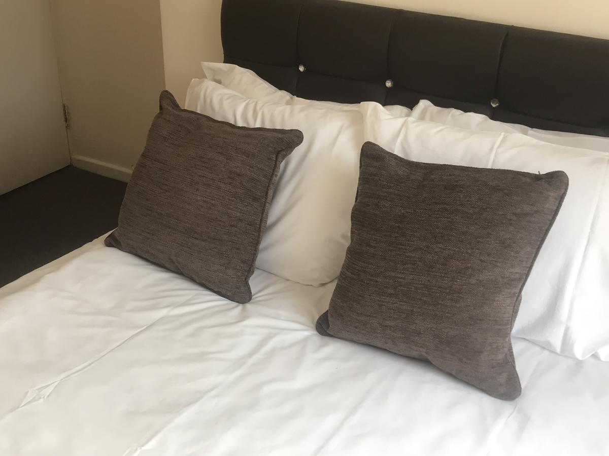 Tavistock House Hotel Luton  Ngoại thất bức ảnh