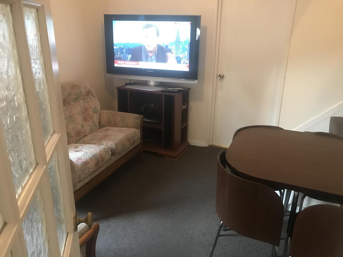 Tavistock House Hotel Luton  Ngoại thất bức ảnh
